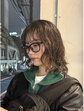 スタン 渋谷(Stam) アッシュグレージュインナーカラーボブ韓国30代40代暗めウルフ