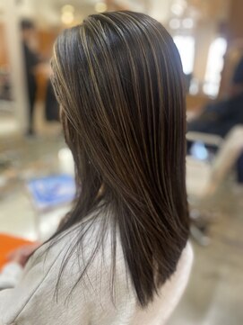 リアン(Lien) ロング×ハイライト