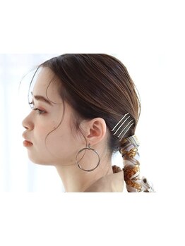 顔周りのカットで印象は変わる！骨格・髪質・くせを見極めて、あなたに一番似合うスタイルを提案♪