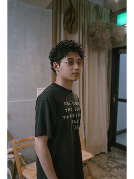 トゥ(TOE) short perm