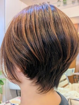 ショウズサロン(hair Sho's SALON)の写真/一人ひとりに合わせたカットで洗練された大人ショートスタイルに。忙しい朝も乾かすだけで綺麗にまとまる♪
