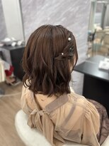 エルディ 大宮(eldy) ボブねじりハーフツイン