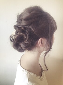 アイルビーヘア(I'll b hair) 【下北沢*I'll b hair*】ねじり四つ編みアップスタイル