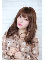 ヘアアンドメイク サファイア(Hair and Make SAPPHIRE)&nbsp;#レイヤー たっぷり#ゆるウェーブ#ミディアム#美容院#静岡市