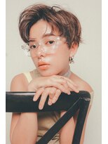 アリー 原宿 表参道(ALLY)&nbsp;[ALLY阿部]透明感のあるベージュ×シンプルなショート　３