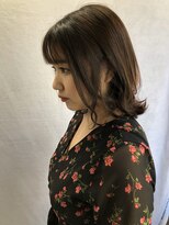 ジーナ 梅田(Zina)&nbsp;イメチェンフォギーベージュ耳かけミディアムボブ毛先パーマ０３