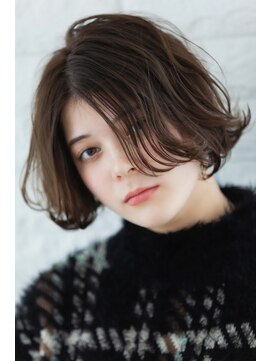 リル 7F 銀座(Rire) 【Rire-リル銀座-】ハネ感のあるひし形ボブ☆