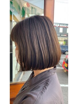 クルニエ(crenier) crenierで作るパッツリボブ●