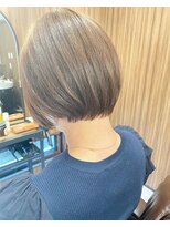 マテリオム(MATERI HOMME) フェミニンな質感のフラットボブ