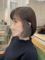 アンダーバーホワイトモデ 河内長野(_WHITE mode)&nbsp;◎20代30代大人かわいいイヤリングカラーストレートボブ立体感