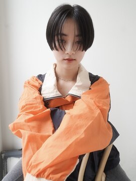 ガーランドツー(Garland 2F) ♪雰囲気のでるハンサムショート　センターパート【池袋】