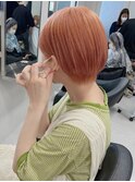 834ニュアンスカラーベビーピンクオレンジ耳かけショートボブ