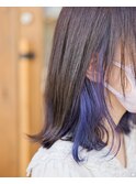 紫っぽい青のインナーカラー