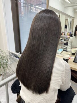 アチェロ(Acero.) UPTOGLOSS