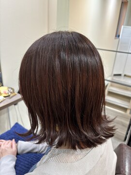 アオ(a-o) 外はねボブ