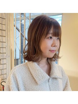 ヘアー アンド ビューティー リル(rille) 【安江理緒】切りっぱなしボブ