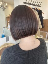 アミュレ(Amule)&nbsp;顎ラインぱっつんボブ大人可愛いツヤ髪モカブラウン柔らかボブ