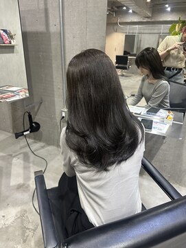 ラック(LUCK) ダークグレー/船橋/くすみベージュ/細めハイライト