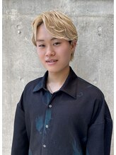 オブ ヘアー 自由が丘 ウエスト(Of HAIR WEST) 鈴木 夏季