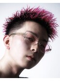 フェードショッキングピンクスパイキー　短髪　鹿児島メンズ
