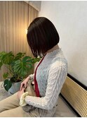 大人シアーベージュミニウルフボブミディアムレイヤー