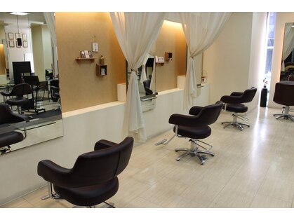 マルレ 布施店(MARLE)の写真