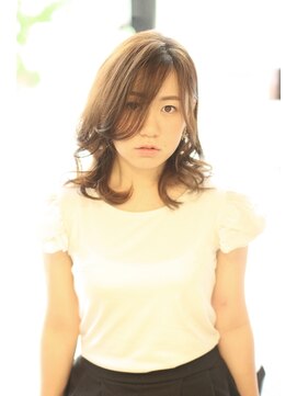 エミ(Emi) ゆるーっとリラックスセミディ