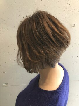 ルミアン(lumian) 美シルエット☆前下がりボブ