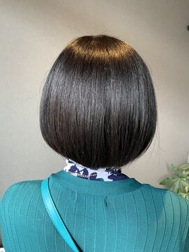 カーム(calm) サラサラナチュラルボブ