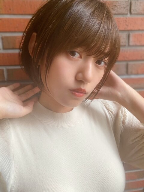 アイドル風ショート/ふんわりショートボブ/丸みシルエット/小顔