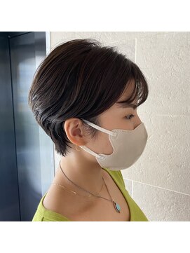 アルヴァ(ALVA) ○クセをいかしたくびれショート（那覇　新都心）