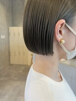 イミ(imi)&nbsp;透明感カラー/切りっぱなしボブ/オリーブグレージュカラー/登戸