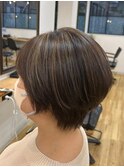 ハンサムショート 大人ショート ひし形シルエット 小顔カット