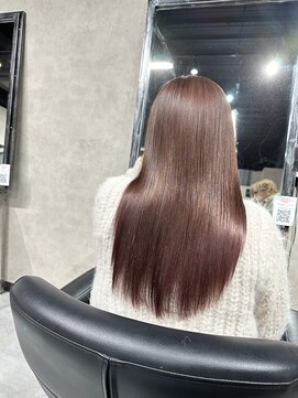 キッススワン(KISS SWAN) ブリーチがなくても、サラサラであなたの理想に近づける。