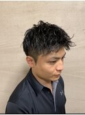 ツーブロックビジネスショートフェードスパイラルツイストパーマ