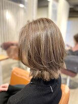 アンプリュス リアン(1+ Unplus lien)&nbsp;ハイライトカラーアッシュベージュ外ハネボブレイヤー