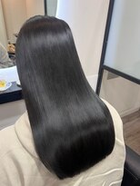 ミリア(MILIA)&nbsp;20代30代40代大人艶髪ストレート