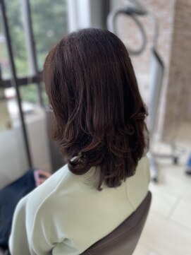 マニッシュ 三鷹駅前店 ふんわり大人レイヤー