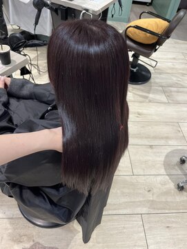 ユーフォリア 銀座本店(Euphoria) Mako / 地毛風 ナチュラルストレート 縮毛矯正