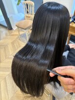 トレ(tre)&nbsp;髪質改善ストレート（縮毛矯正）