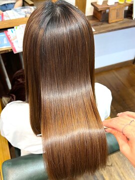 ル コワン ククー(Le coin coucou) 酸性ストレート