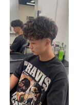 メンズサロン キング 高槻店(Men’s salon K!ng)&nbsp;波巻きツイストスパイラルパーマ/フェザーパーマ/眉毛/メンズ