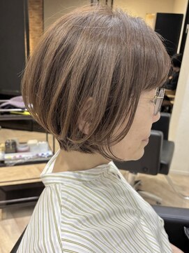 ハーツ(Heart's) ショート×白髪ぼかし 30代40代50代60代