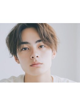 清潔感はもちらんお洒落も妥協なし！ビジネスシーンでも浮かない爽やかスタイルで第一印象もUP◎