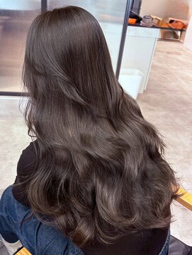 顔周りレイヤーロング韓国ヘアココアベージュ_ba570791