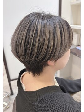 アナザーワールドココン(ANOTHER WORLD cocon) #ショートボブ#グレージュ