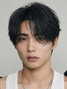 レタッチ バイ フィフス 銀座(RETOUCH by fifth) 新橋メンズパーマフェザーパーマセンターパートガイルヘアゆるめ