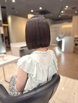 ブラン バイ アールオー(Blan by Ro) ストンとまとまる地毛風ストレートボブ