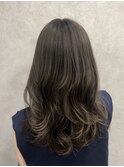 りこ担当♪ふわっと動きの出るレイヤーカット