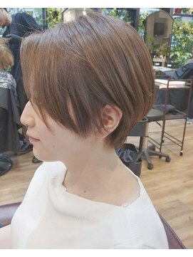 ロダット 横浜(LODAT by little) ハンサム小顔ショート【LODAT横浜】